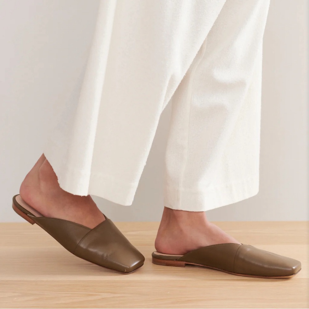 Jenni Kayne Mia Mule **NEVER WORN**